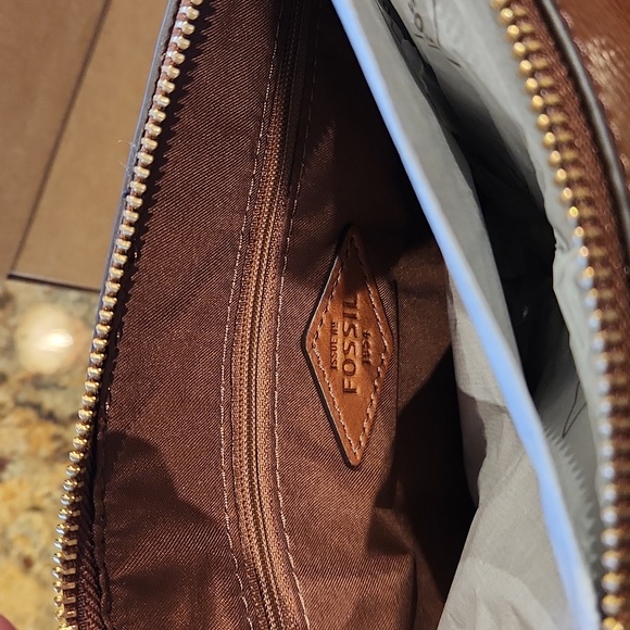 New With Tags Fossil Leather Fiona Small Crossbody Brown - Picture 8 of 9